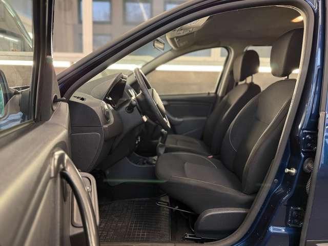 Dacia Duster I Ice 4x2 Offroad Räder Frontbügel Klima