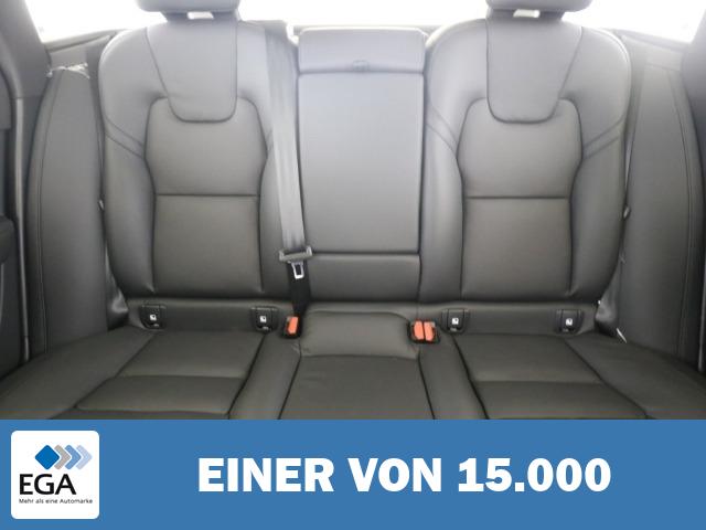 Volvo V90 Kombi Plus Dark Recharge Plug-In Hybrid AWD StandHZG Digitales Cockpit Memor