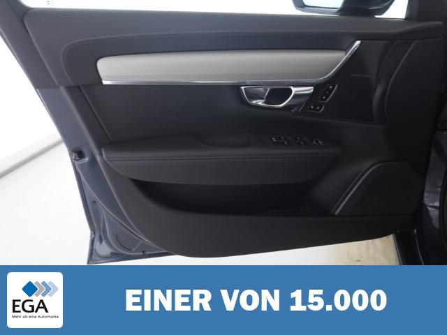 Volvo V90 Kombi Plus Bright Recharge Plug-In Hybrid AWD HUD StandHZG Digitales Cockpit