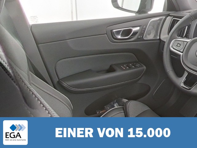 Volvo XC60 Ultra Black Edition AWD HUD Leder Digitales Cockpit Memory Sitze Soundsyste
