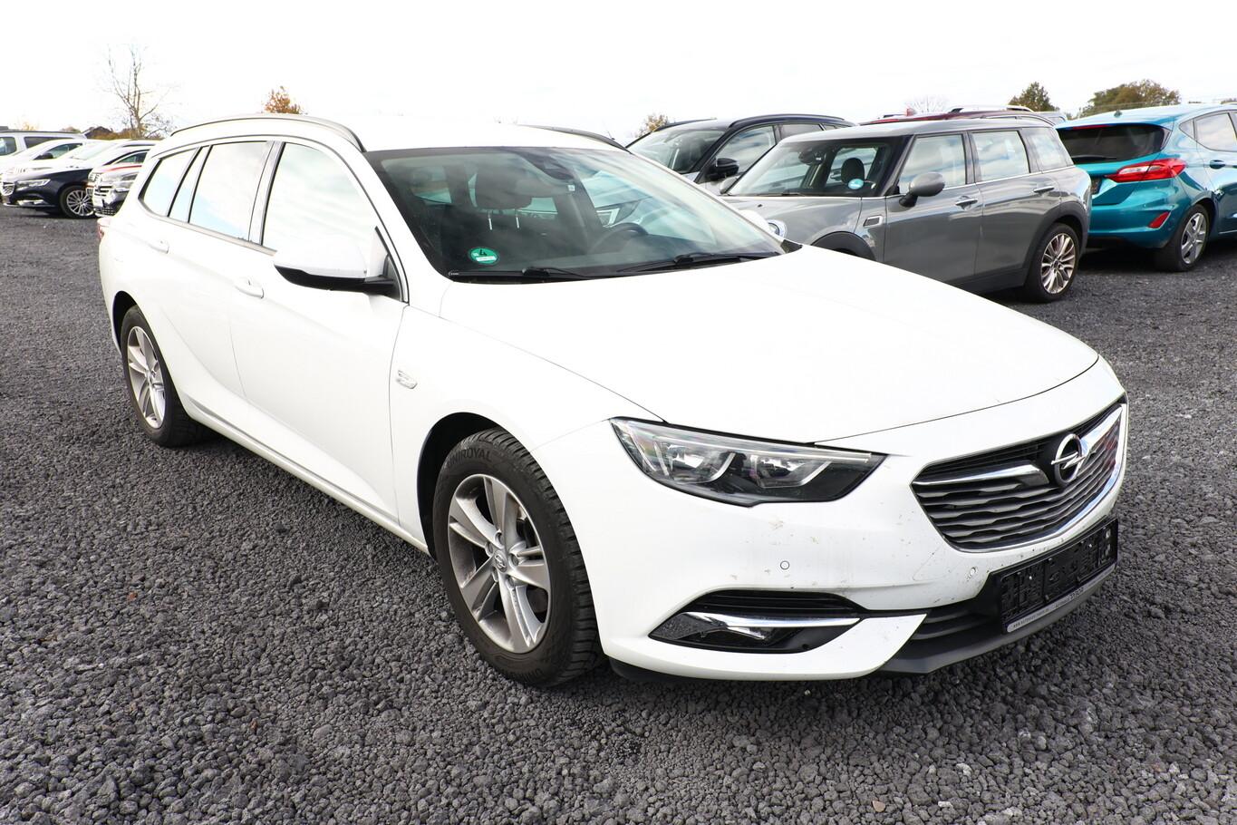 Opel Insignia 2.0 CDTI 170 Aut. Business Edition AHK