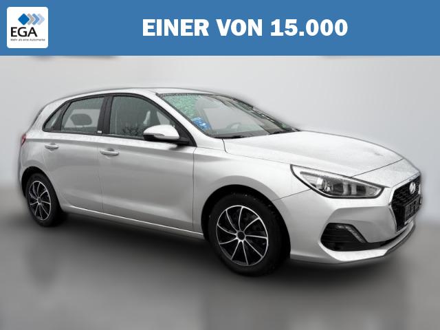 Hyundai i30 Select SoKo Navi,Rückfahrkamera,Klimaanlage