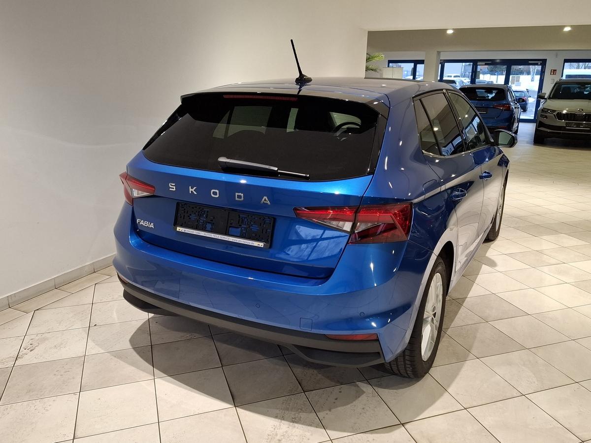 Skoda Fabia Top Selection AHK*beh.WSS*Garantie*Kamera