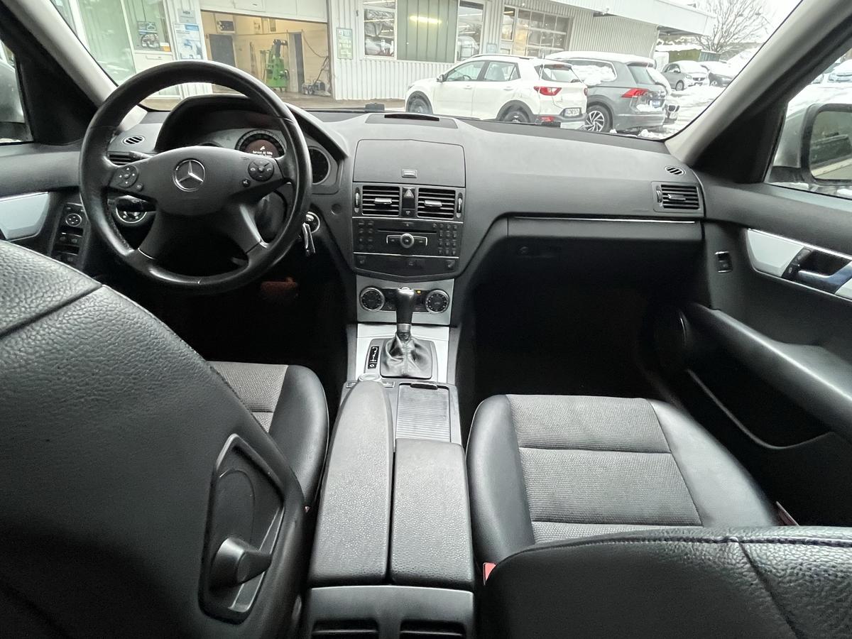 Mercedes-Benz C 180 K Avantgarde*AUTOMATIC*SHZ*PTS VO+HI*THERMATIC 