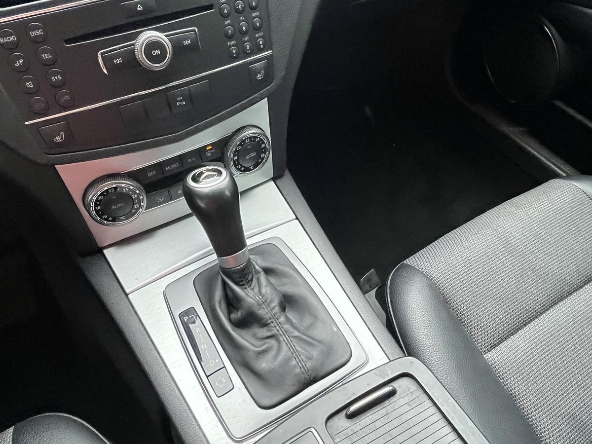 Mercedes-Benz C 180 K Avantgarde*AUTOMATIC*SHZ*PTS VO+HI*THERMATIC 