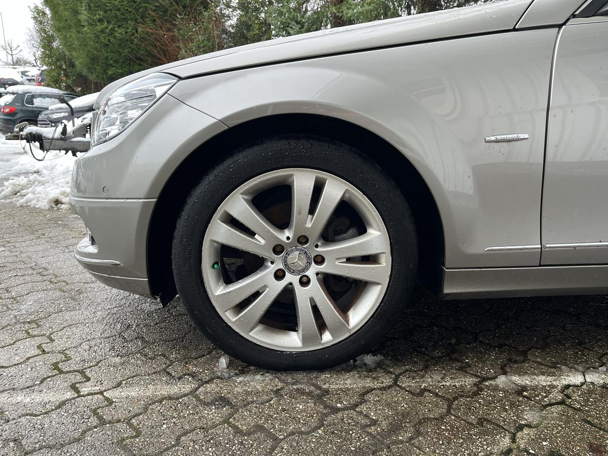 Mercedes-Benz C 180 K Avantgarde*AUTOMATIC*SHZ*PTS VO+HI*THERMATIC 