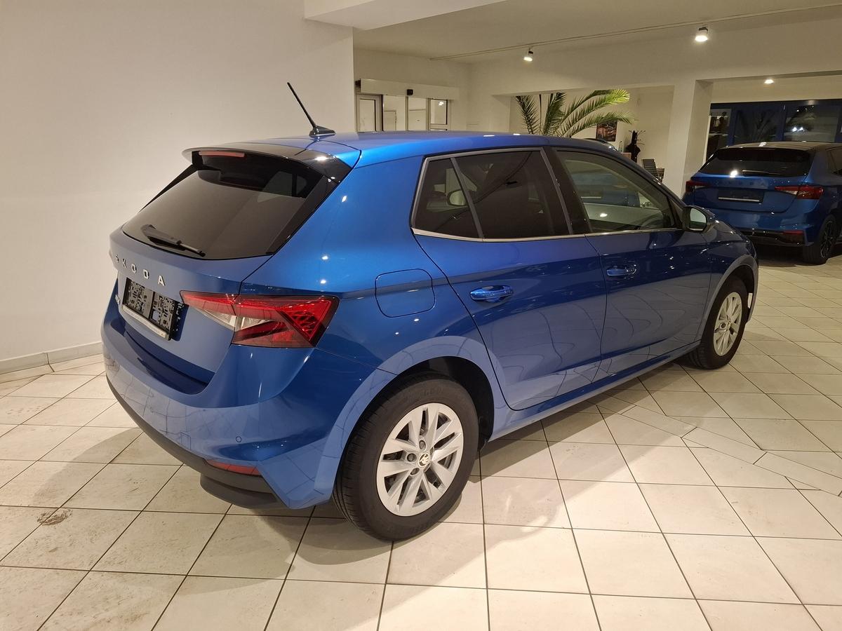 Skoda Fabia Top Selection AHK*Kamera*Garantie*beh WSS