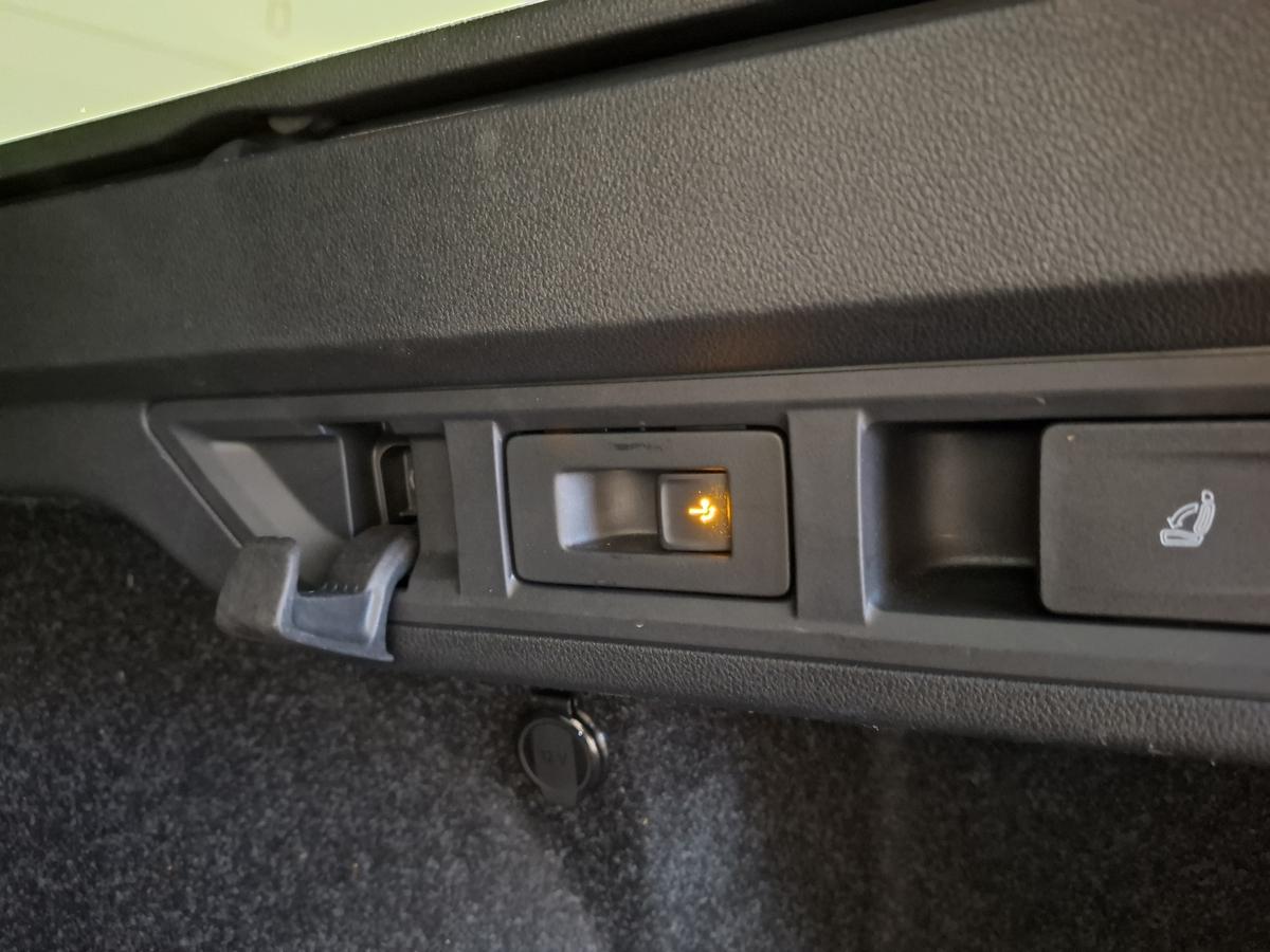 Skoda Octavia Combi RS 1.4 iV AHK Garantie 