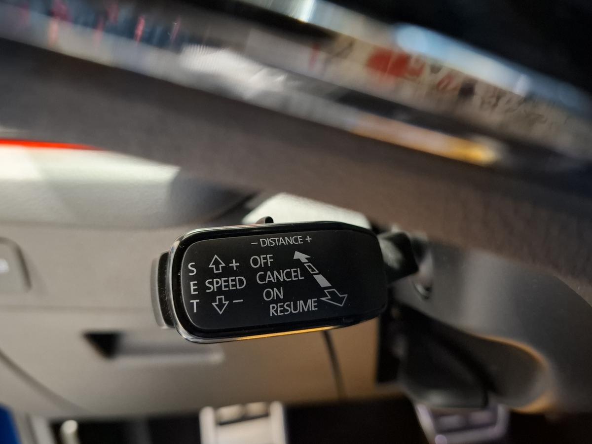 Skoda Octavia Combi RS 1.4 iV AHK Garantie 