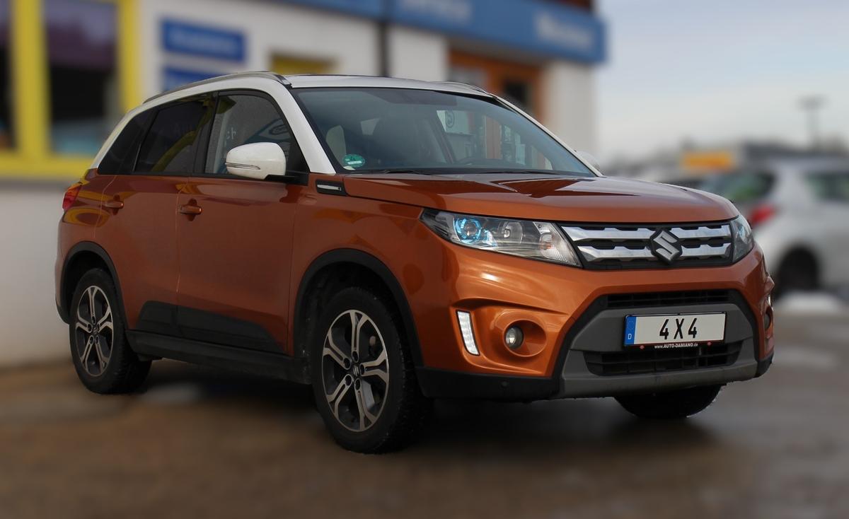 Suzuki Vitara 1.6 Comfort+ 4x4*Panoramadach*AHK*NAVI* 