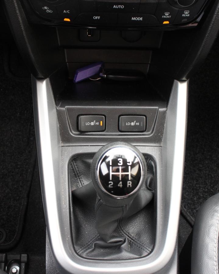 Suzuki Vitara 1.6 Comfort+ 4x4*Panoramadach*AHK*NAVI* 