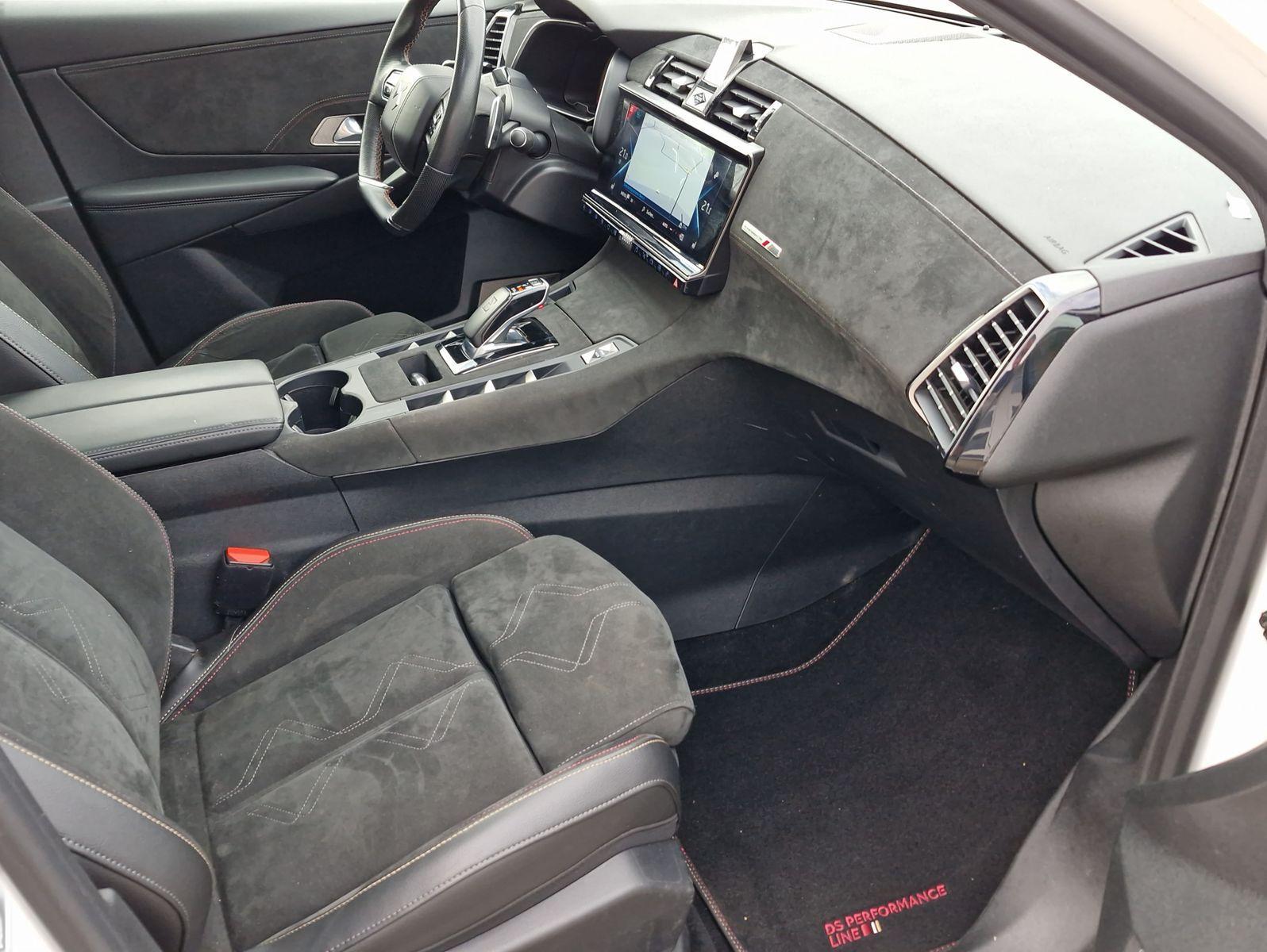 DS Automobiles DS7 Crossback PHEV 300 4x4 Performance Line+ AT