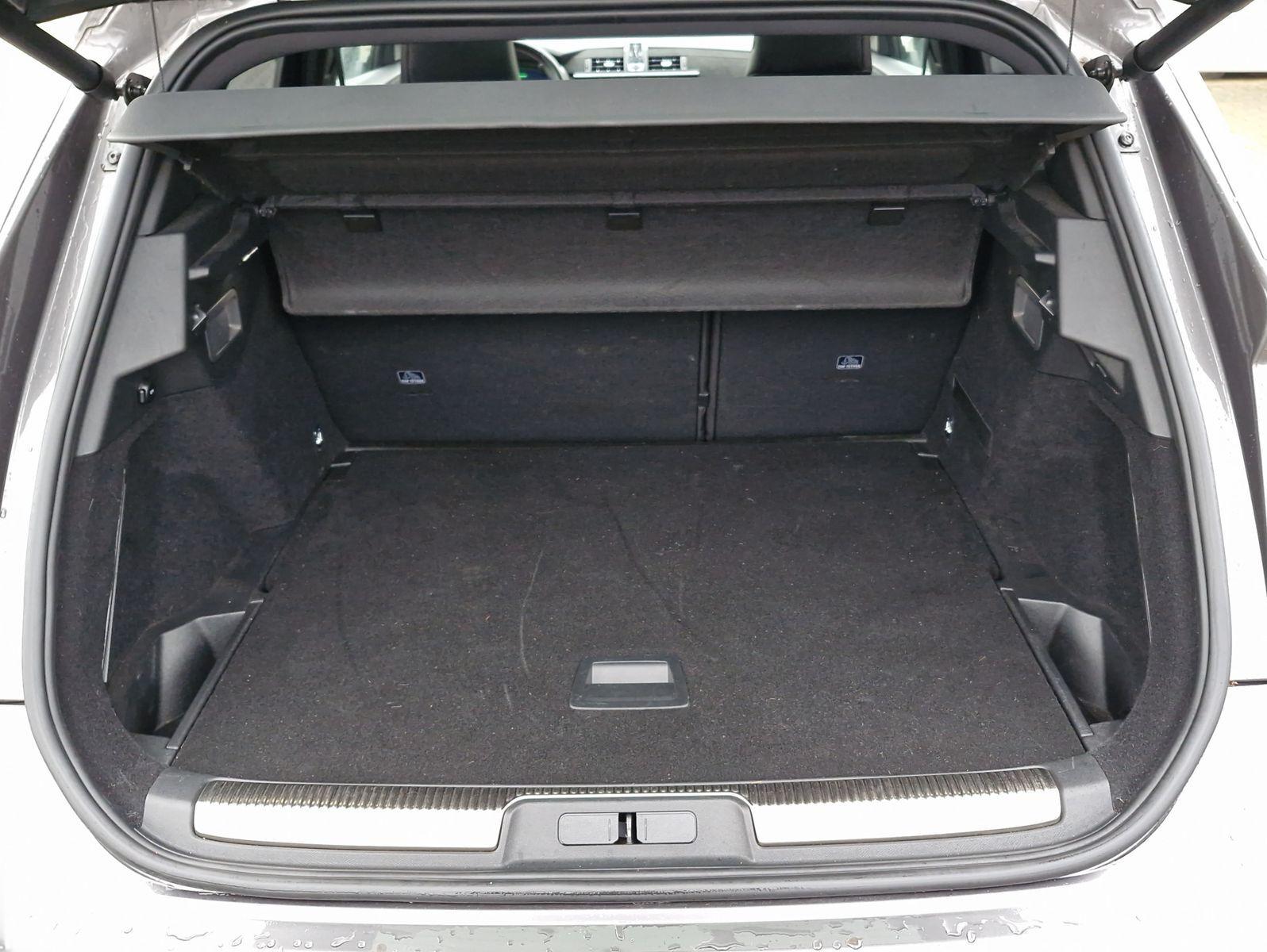 DS Automobiles DS7 Crossback PHEV 225 e-AT Performance Line Nav