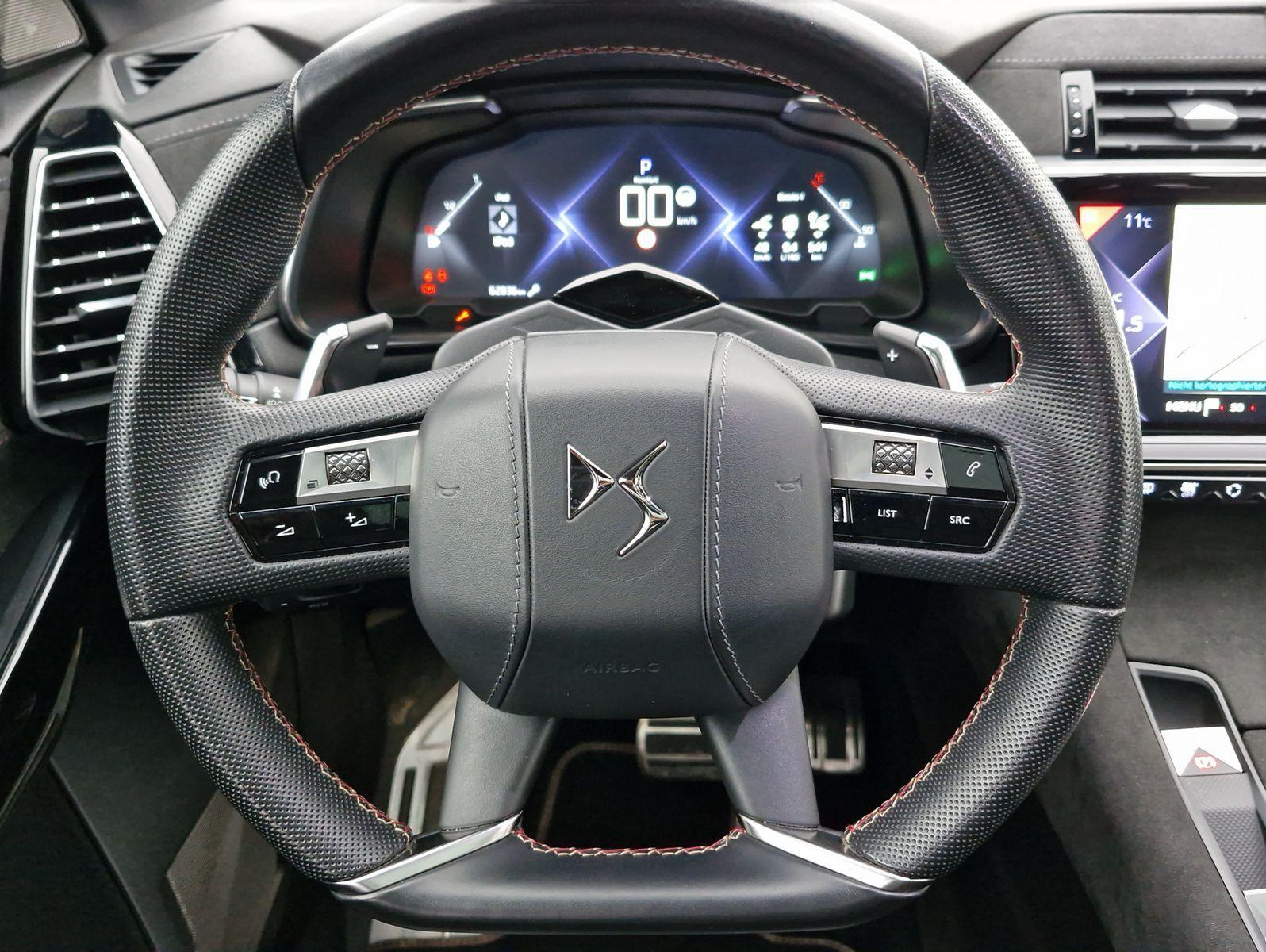 DS Automobiles DS7 Crossback PT 180 Performance Line+ AT LED Pa