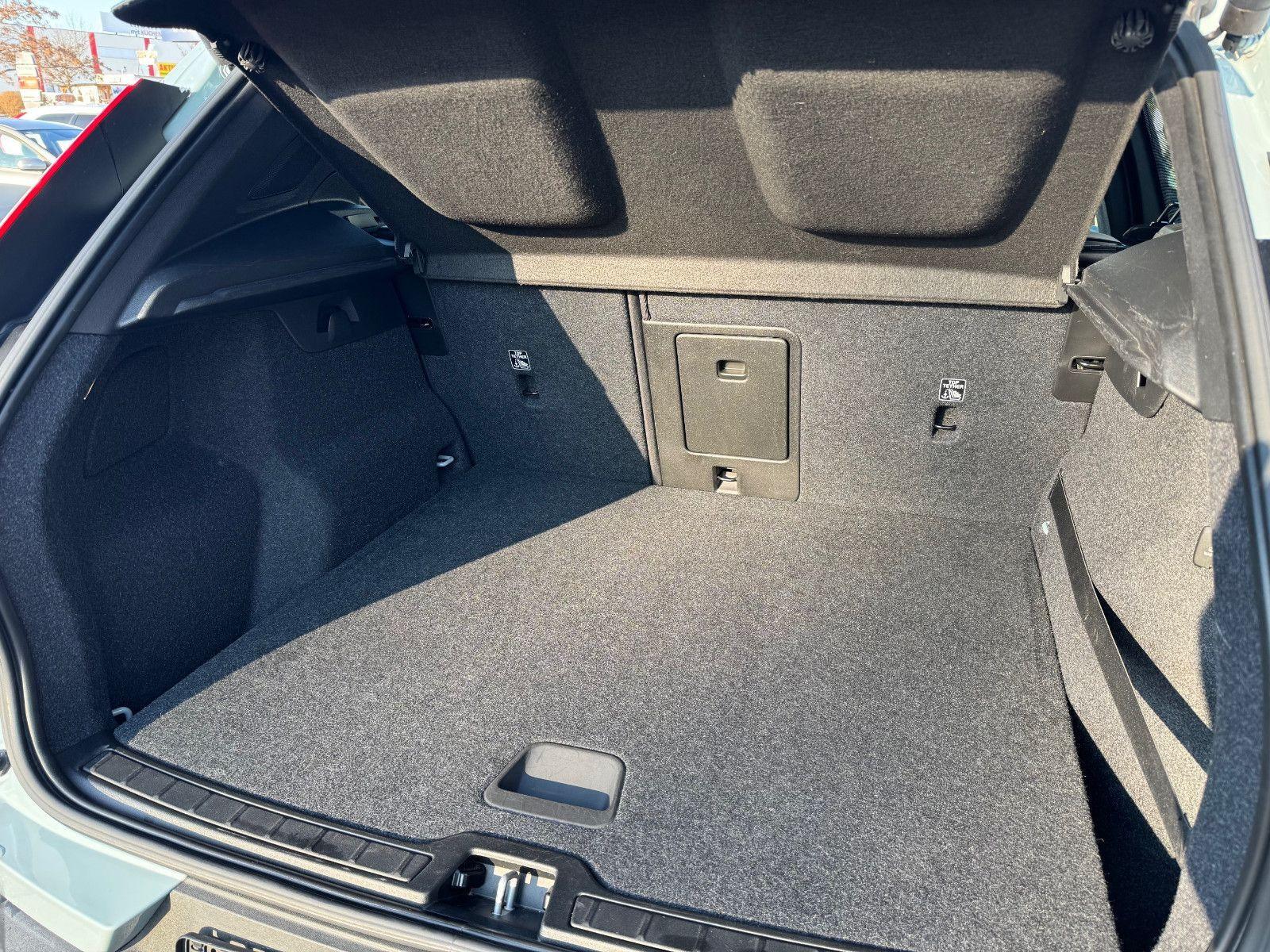 Volvo XC40 XC40 T4 Momentum 8-Gang