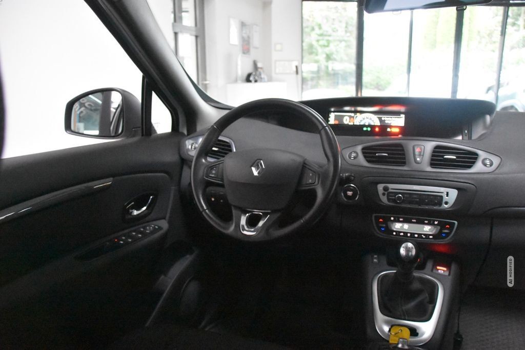 Renault Scenic III Limited Navi Klima SHZ AHK PDC