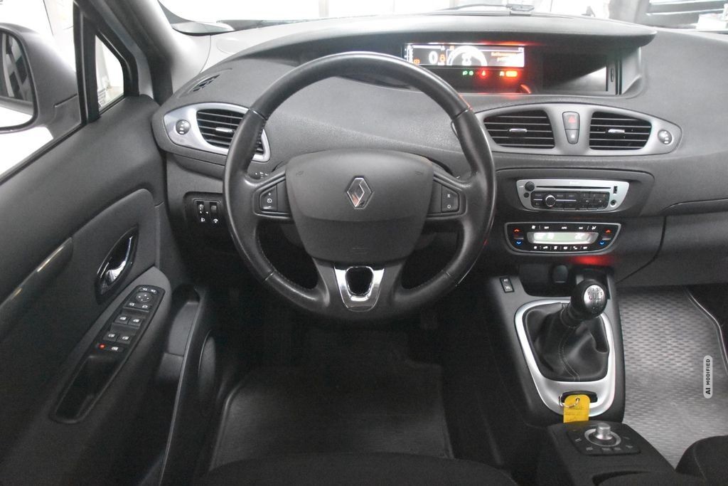 Renault Scenic III Limited Navi Klima SHZ AHK PDC