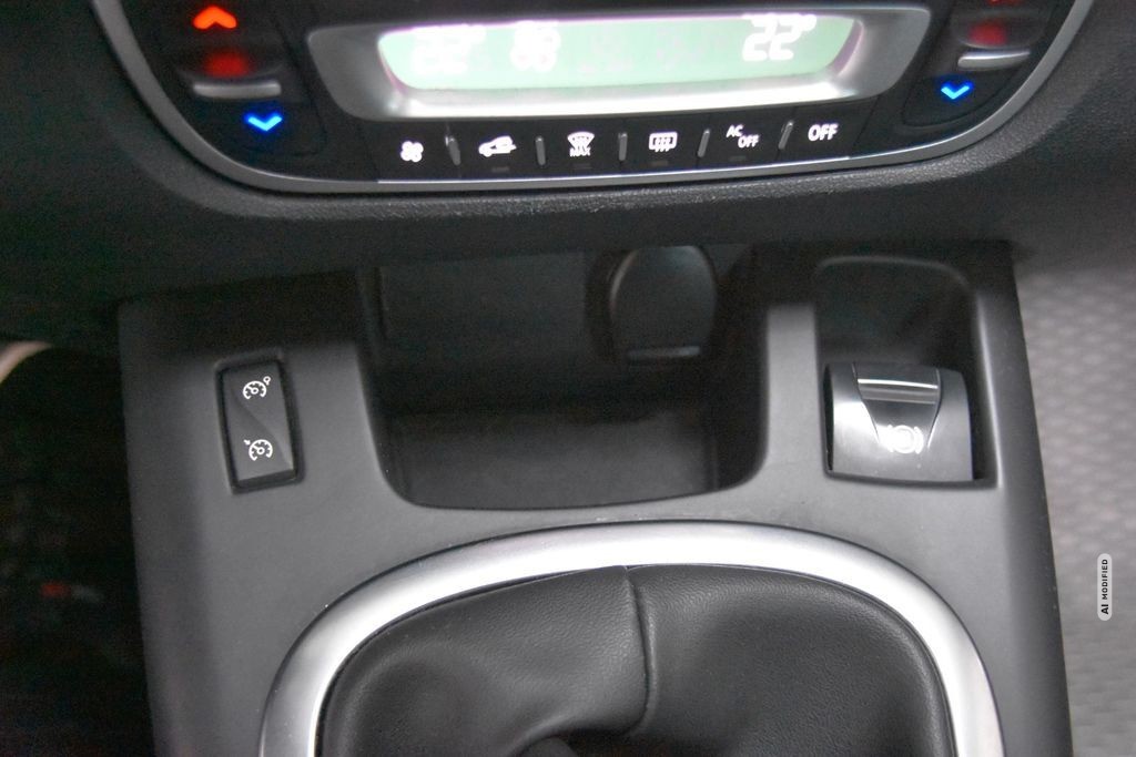 Renault Scenic III Limited Navi Klima SHZ AHK PDC
