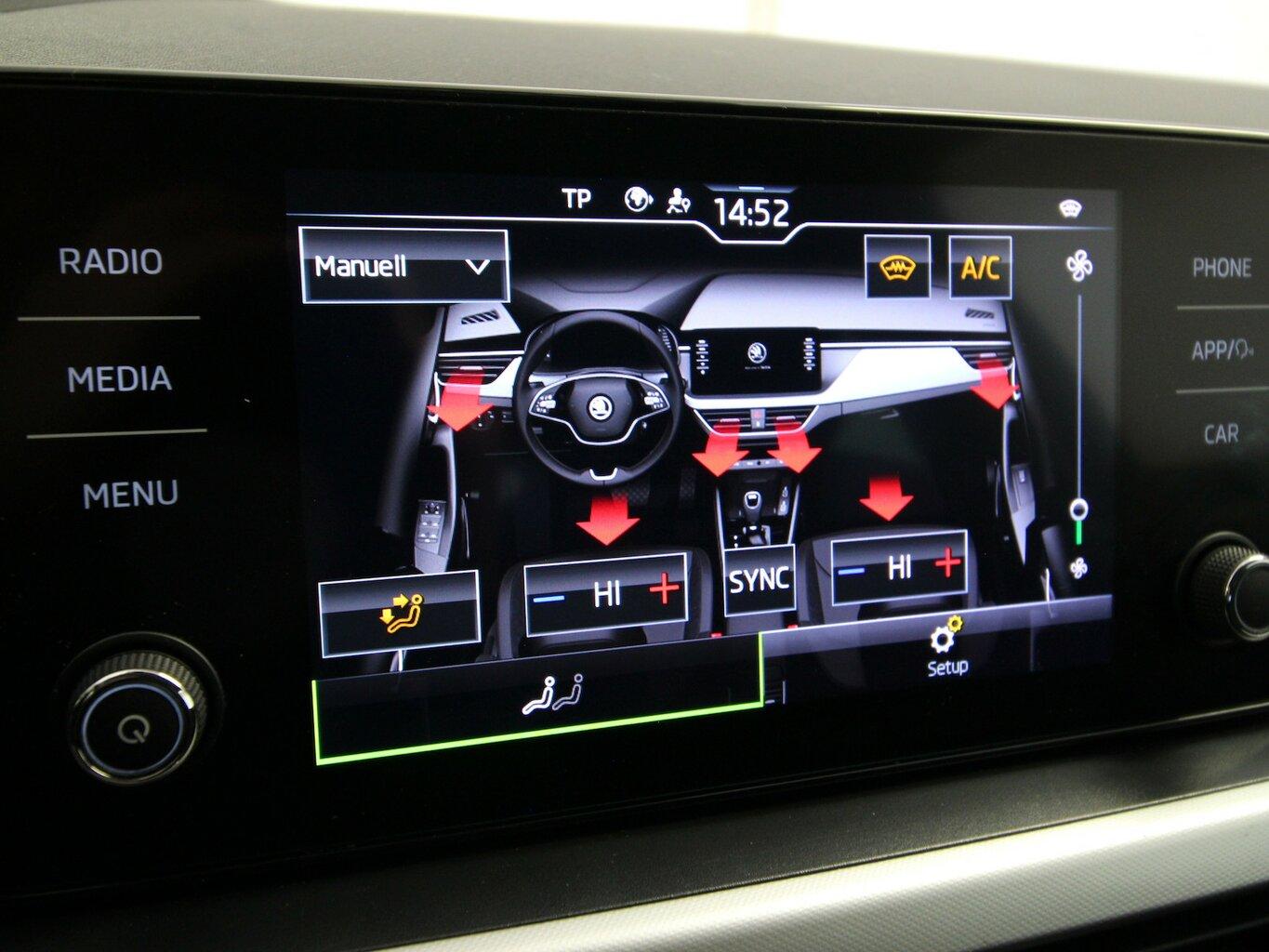 Skoda Scala TSI 7-DSG Drive 125 LED+KAMERA+TEMPOMAT...