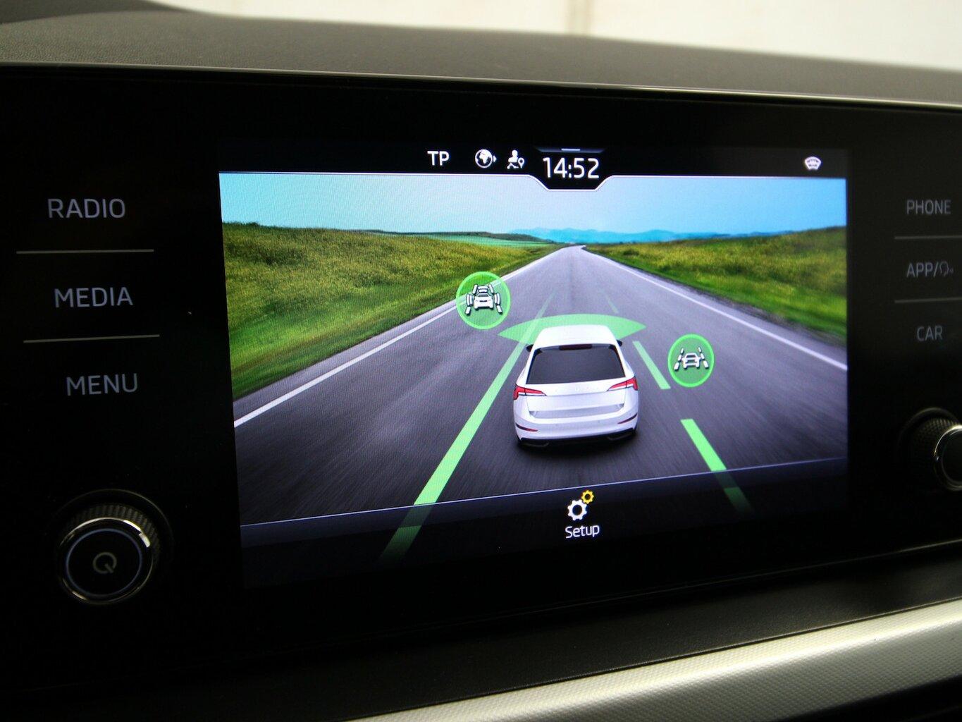 Skoda Scala TSI 7-DSG Drive 125 LED+KAMERA+TEMPOMAT...