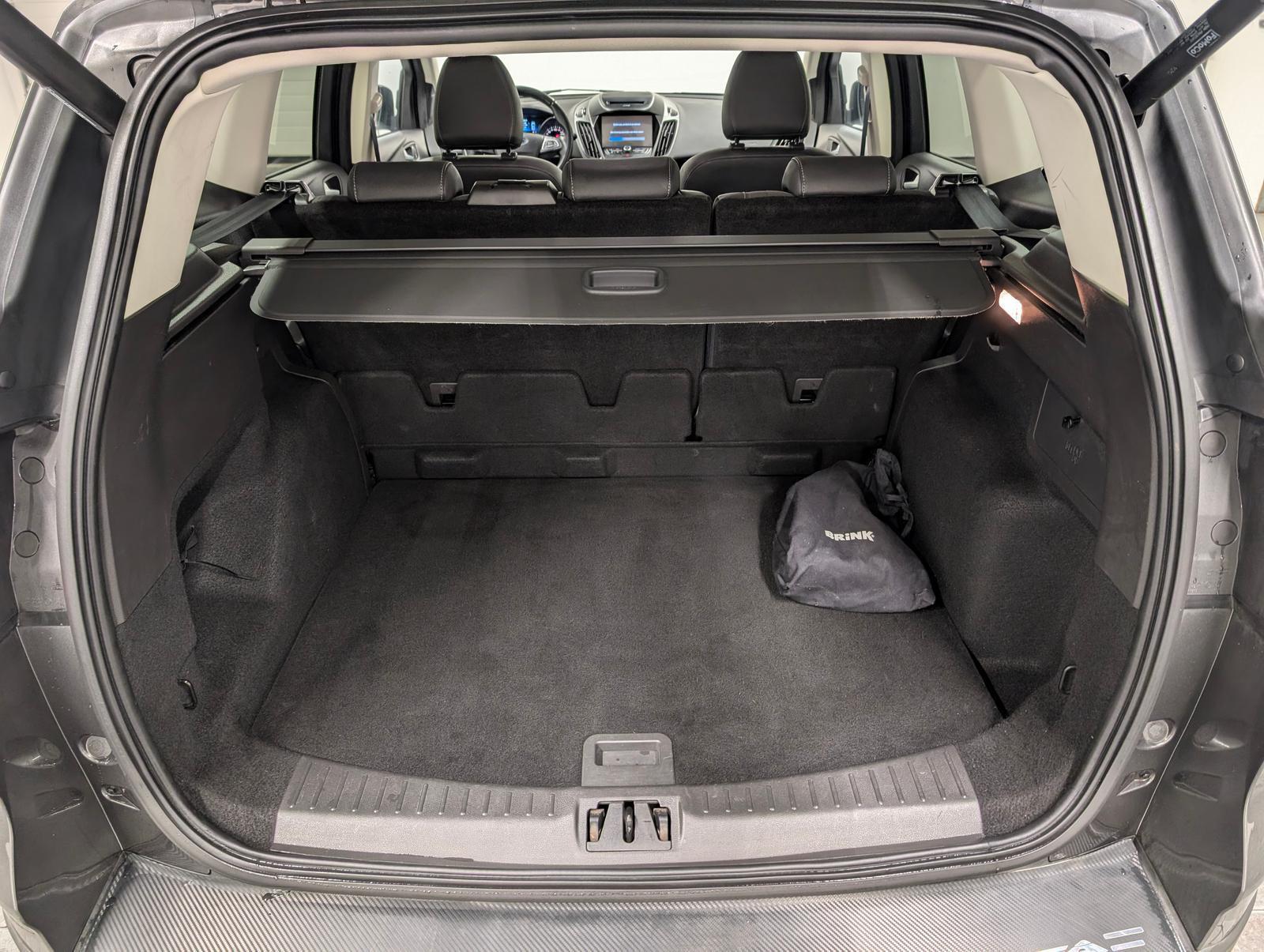 Ford Kuga Titanium AHK/el.Heck/Bi-Xenon/Kam/Navi/SHZ