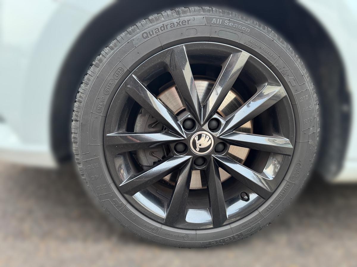 Skoda Fabia Combi 1.0 TSI Ambition LED+CARPLAY