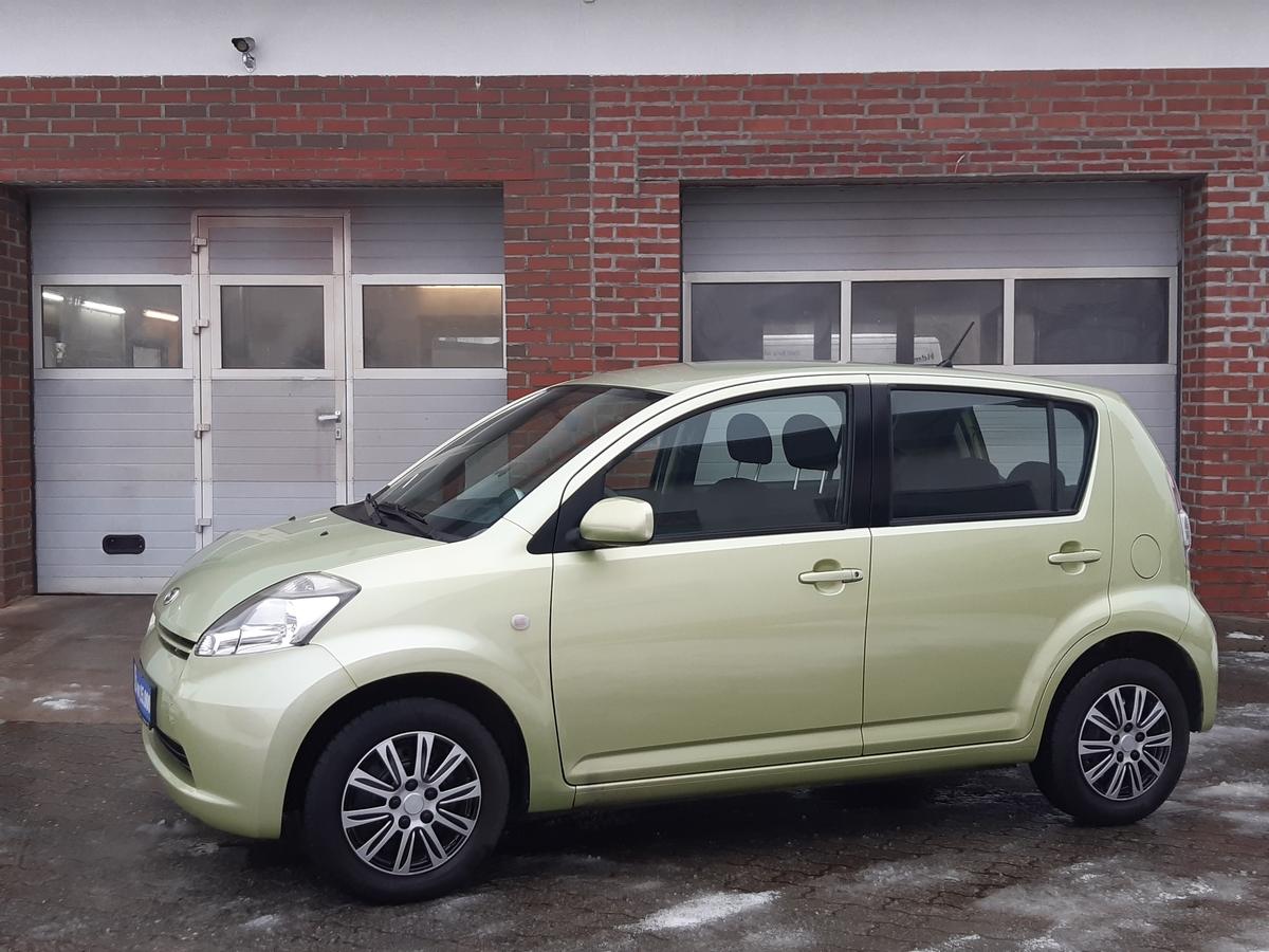 Daihatsu Sirion 5-türig