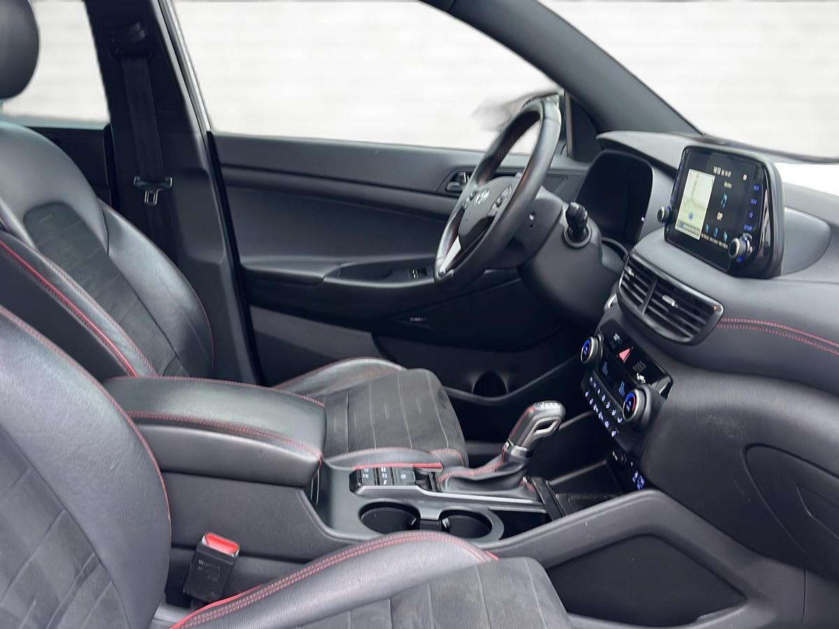 Hyundai Tucson 1.6 N-Line 2WD *LED*DSG*Navi*SHZ*LRH*