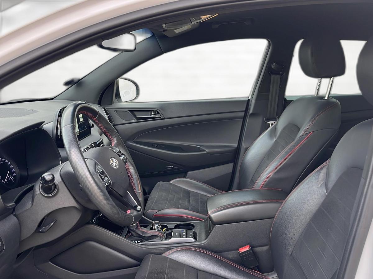 Hyundai Tucson 1.6 N-Line 2WD *LED*DSG*Navi*SHZ*LRH*