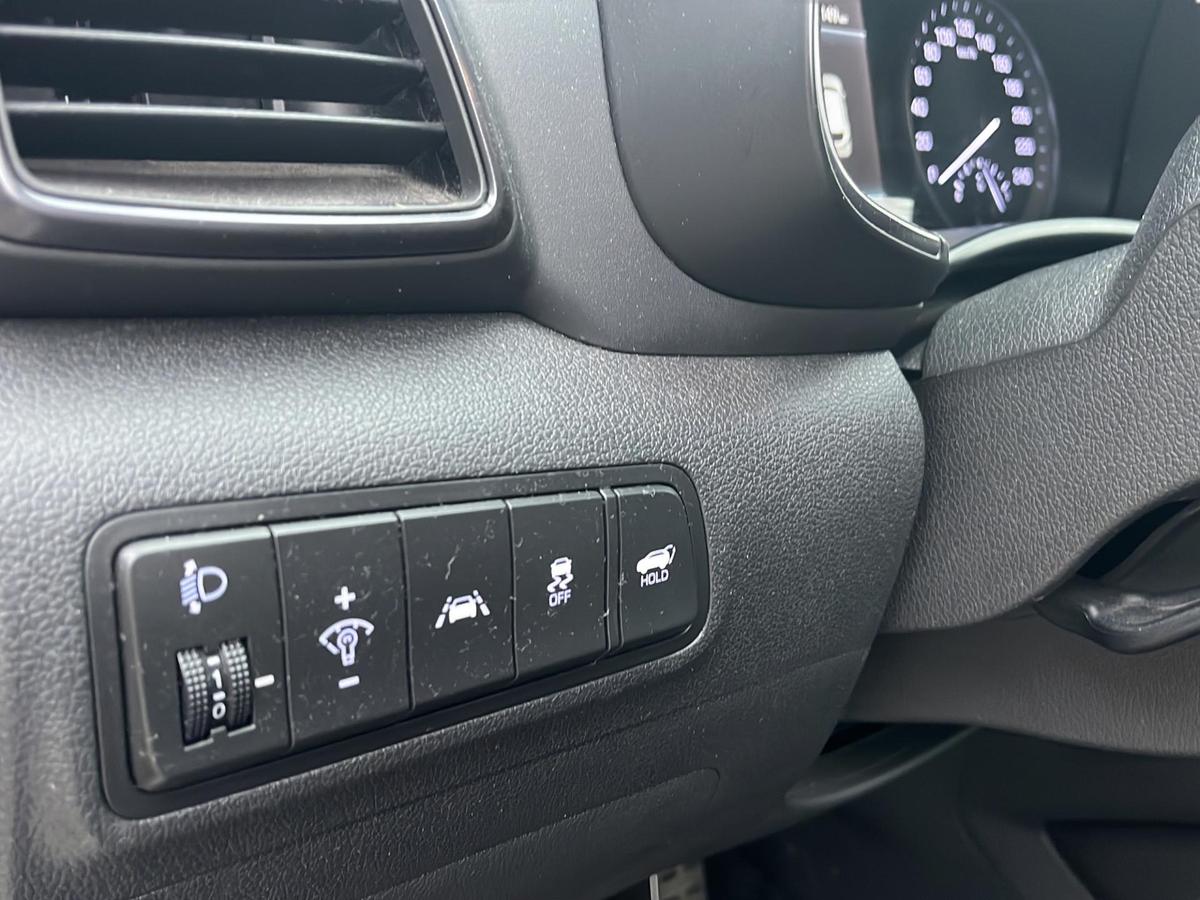 Hyundai Tucson 1.6 N-Line 2WD *LED*DSG*Navi*SHZ*LRH*