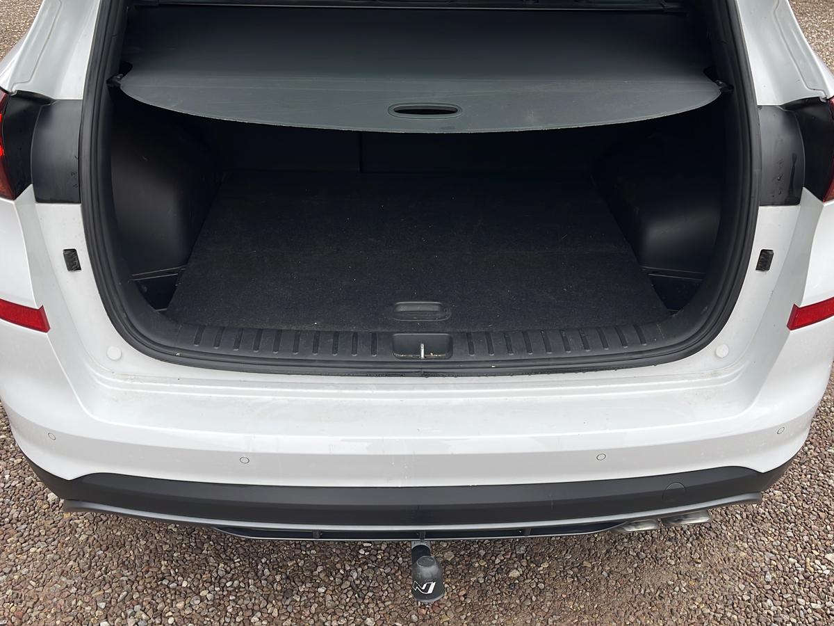 Hyundai Tucson 1.6 N-Line 2WD *LED*DSG*Navi*SHZ*LRH*