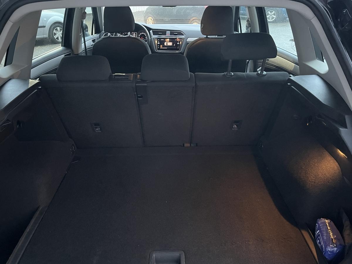 Volkswagen Tiguan 1.5 TSI TRENDLINE*73TKM*NAVI DISCOVER*CLIMATRONIC*PDC