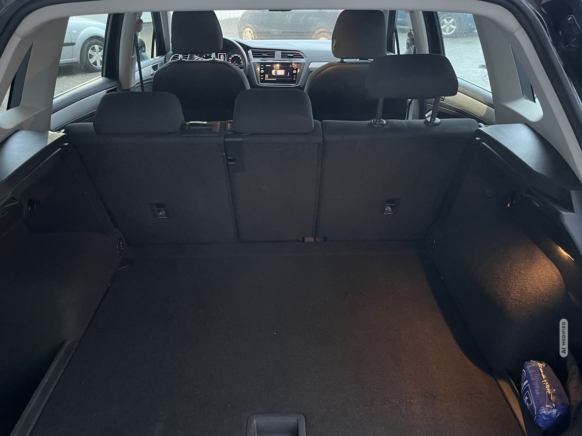 Volkswagen Tiguan 1.5 TSI TRENDLINE*73TKM*NAVI DISCOVER*CLIMATRONIC*PDC