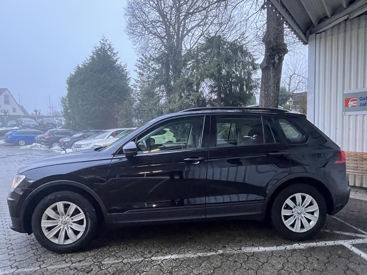 Volkswagen Tiguan 1.5 TSI TRENDLINE*73TKM*NAVI DISCOVER*CLIMATRONIC*PDC
