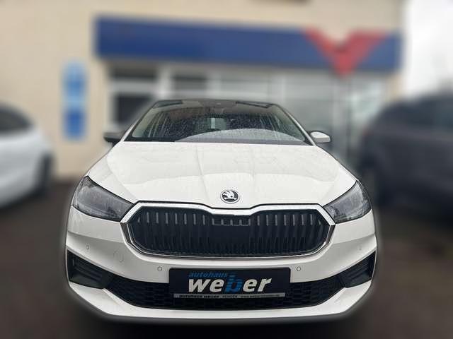 Skoda Fabia Ambition*KAMERA*CARPLAY*SITZ.HZ.*LED*TEMPOMAT*UVM