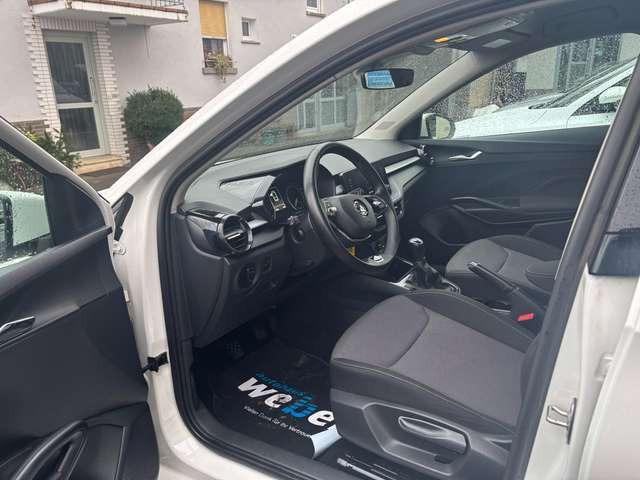 Skoda Fabia Ambition*KAMERA*CARPLAY*SITZ.HZ.*LED*TEMPOMAT*UVM