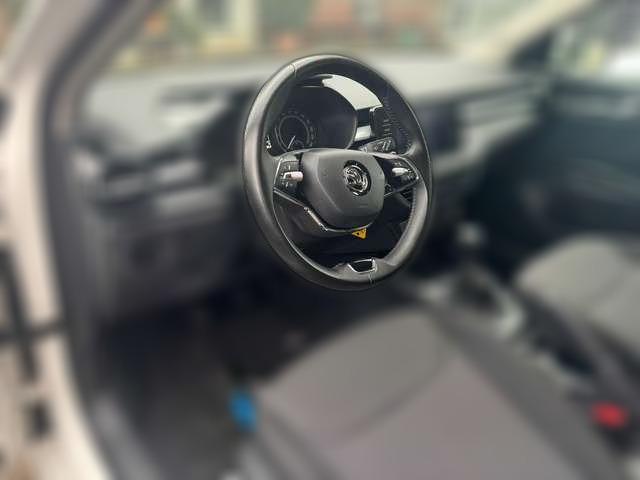 Skoda Fabia Ambition*KAMERA*CARPLAY*SITZ.HZ.*LED*TEMPOMAT*UVM