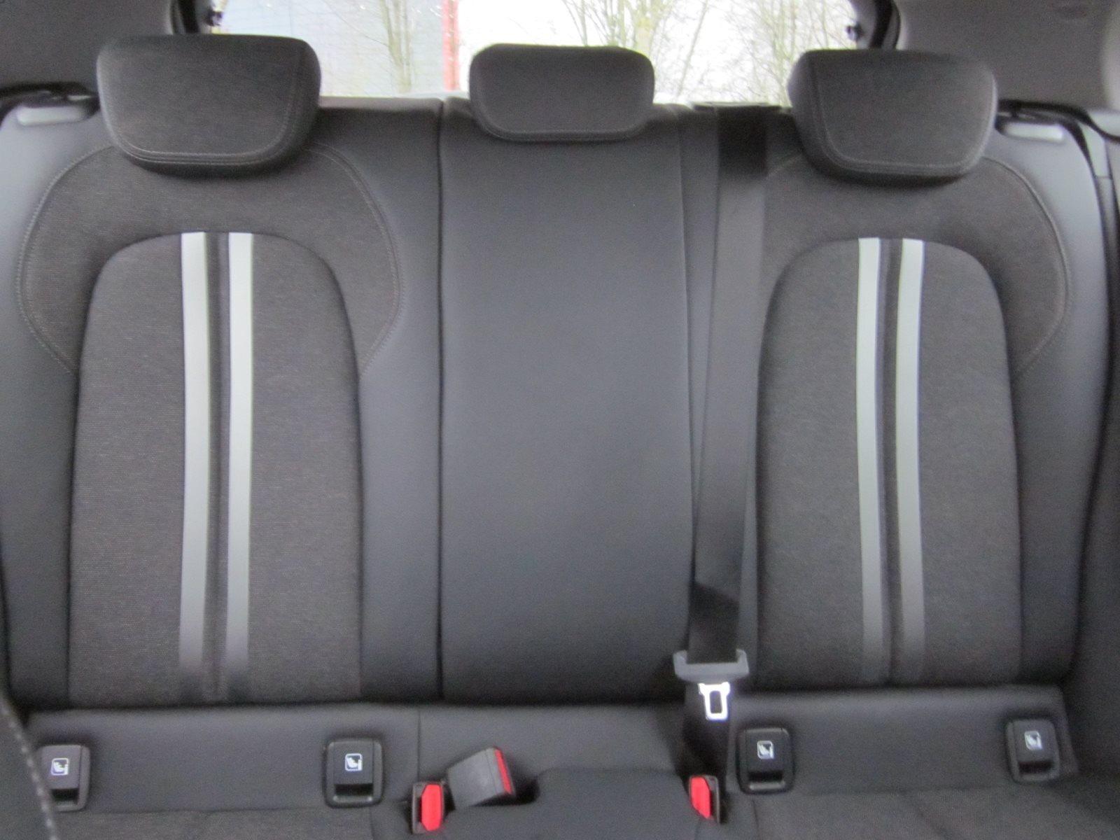 BMW 116 SPORT LINE LC PROF LED AHK GRA PDC SHZG DAB WLAN