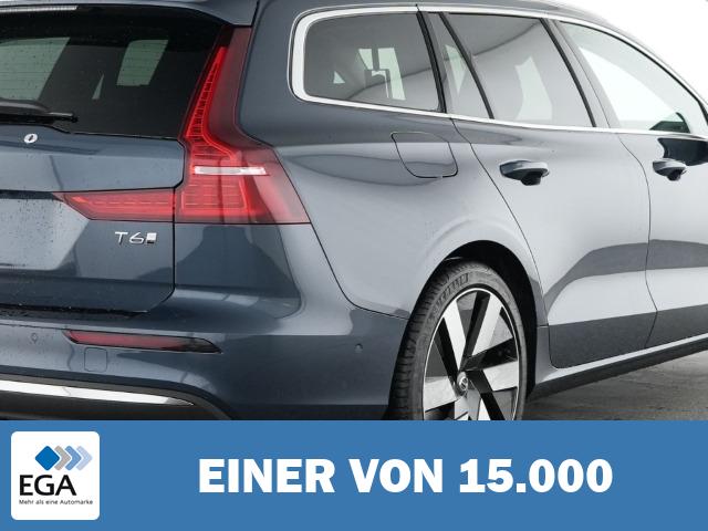 Volvo V60 Kombi Plus Bright Recharge Plug-In Hybrid AWD HUD StandHZG Digitales Cockpit