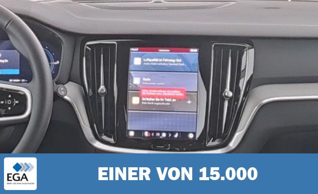 Volvo V60 Kombi Plus Bright Recharge Plug-In Hybrid AWD HUD StandHZG Digitales Cockpit