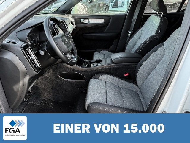 Volvo XC40 Core 2WD Navi Digitales Cockpit Soundsystem LED Sperrdiff. El. Heckklappe A