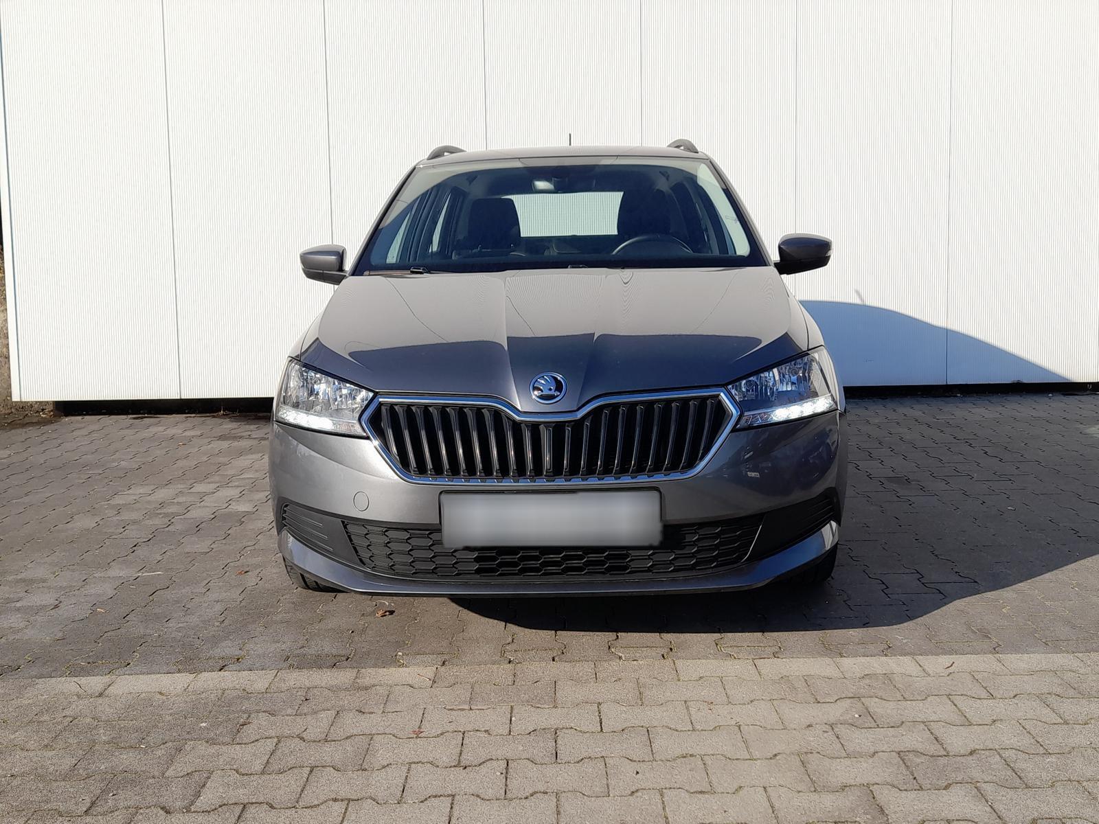 Skoda Fabia Combi Ambition NAVI/APP~PDC~SHZ~ALU~MFL~BT