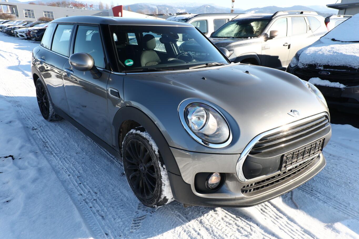 MINI ONE Clubman  102 Aut. Pano Nav PDC SHZ LM17Z Temp