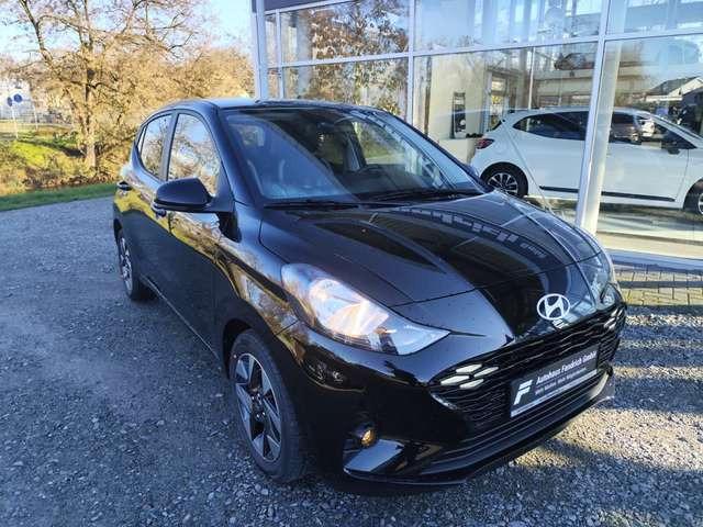 Hyundai i10 I10 Schalter/ 1.2 GDI/ Sitzhz/ Lenkradhz/Navi/Kame