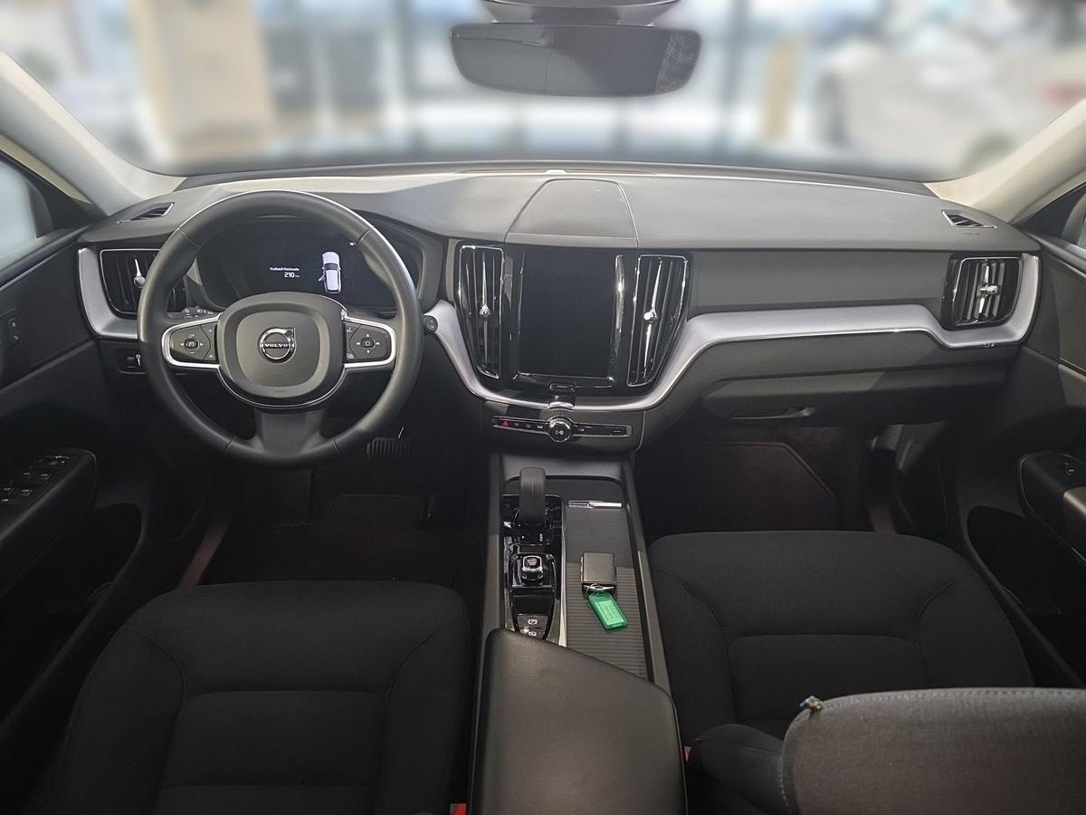 Volvo XC60 B5 (Benzin) AWD Autom. Mom.Pro