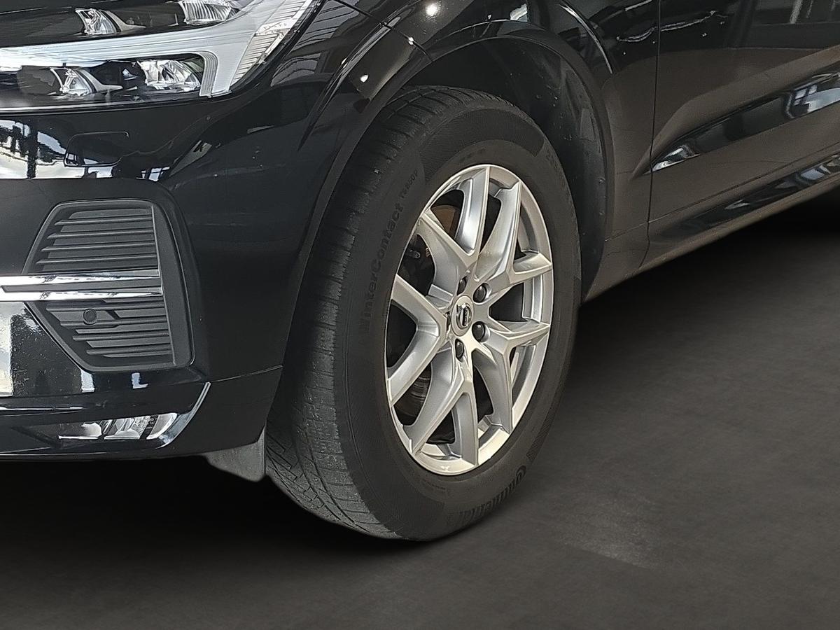 Volvo XC60 B5 (Benzin) AWD Autom. Mom.Pro