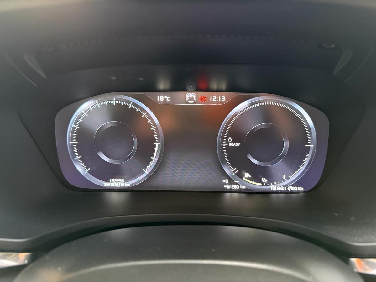 Volvo V60 T6 AWD Inscription LED Pano 360 HUD H&K