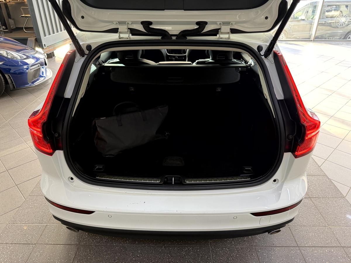 Volvo V60 T6 AWD Inscription LED Pano 360 HUD H&K