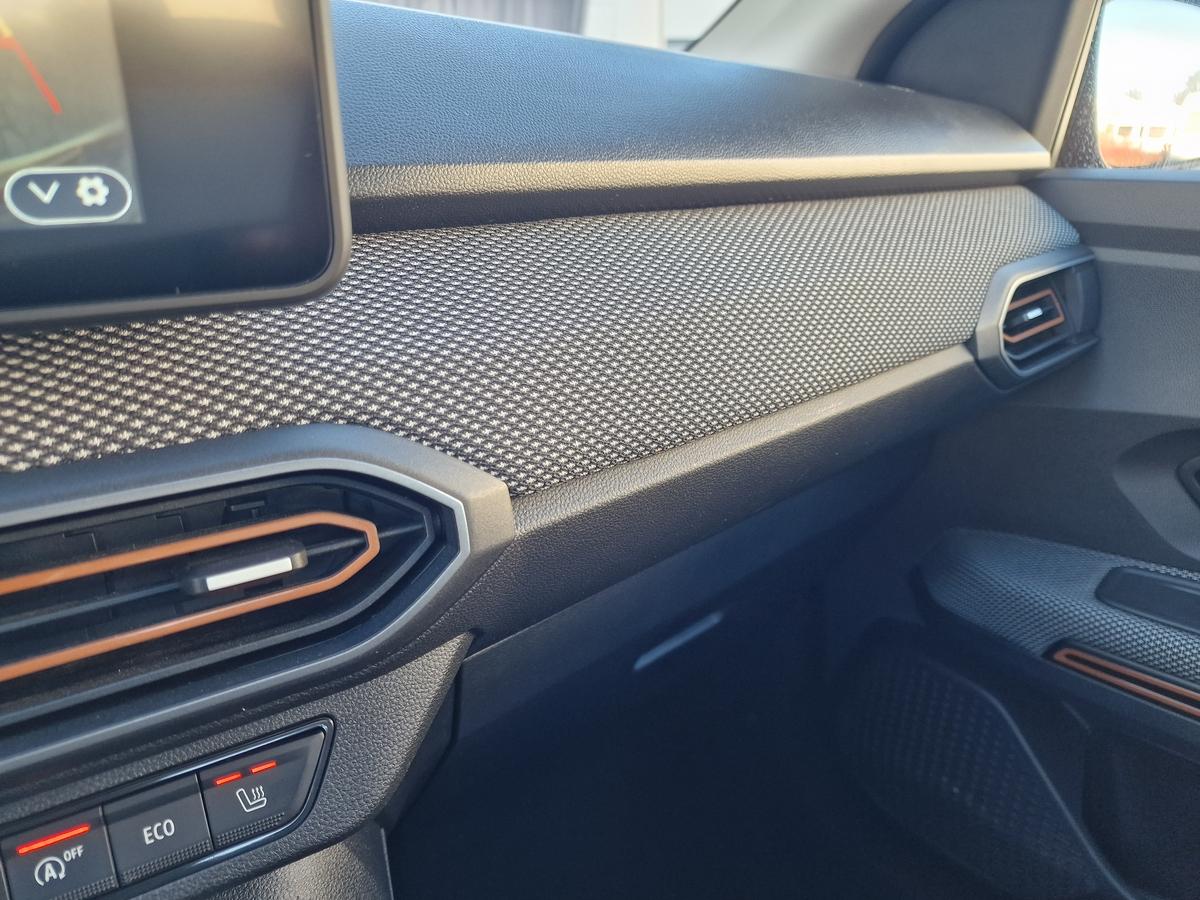 Dacia Sandero  Stepway Express+*Navi*LED*Sitzh.*1.Hand