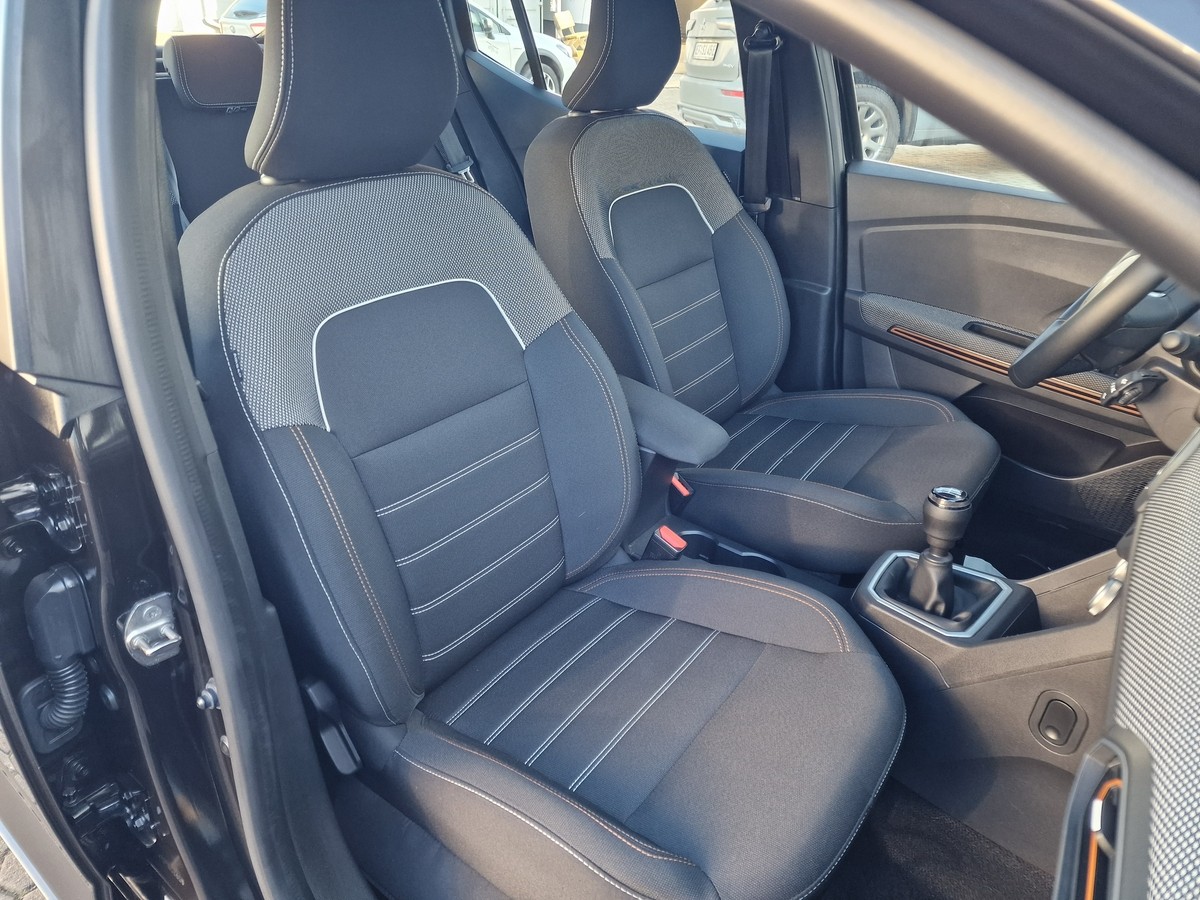 Dacia Sandero Stepway*110 PS*Navi*LED*Sitzh.*1.Hand*PDC